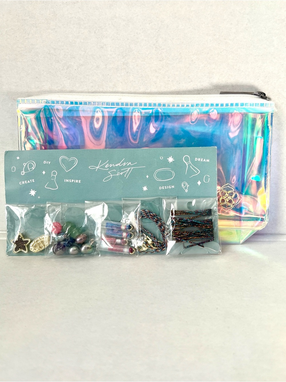 Kendra Scott Jae Star Ellie Bracelet Kit- gold multi colored